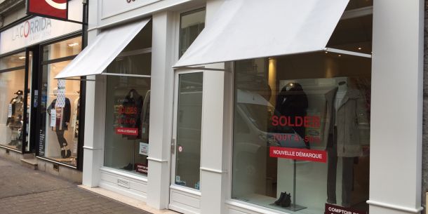 Store Fenêtre à Projection